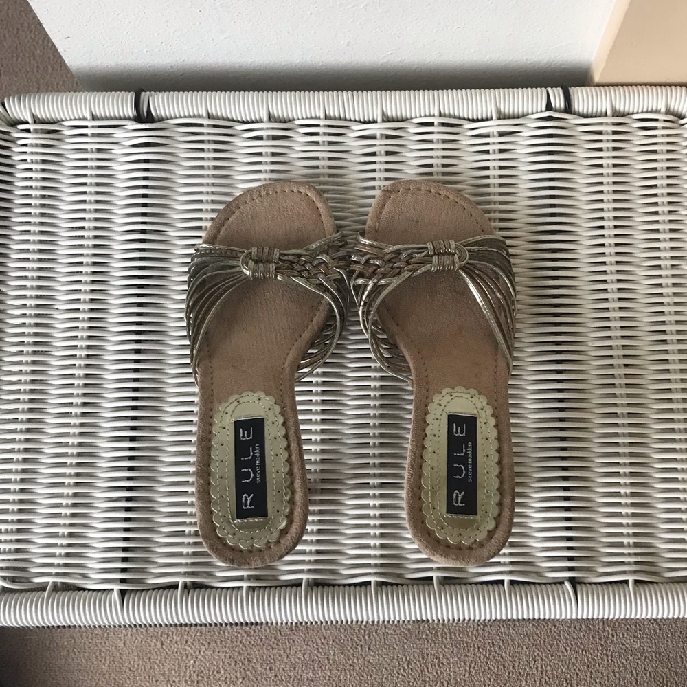 Rule Steve Madden metallic open toed heels Size 7 - Picture 2 of 11
